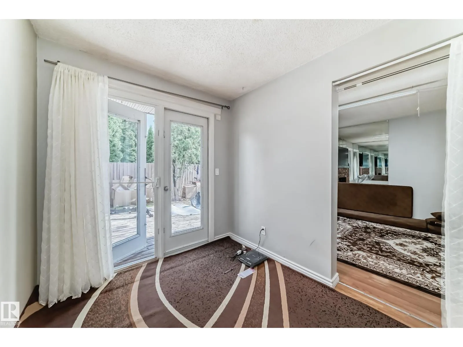 2343 139 AV NW