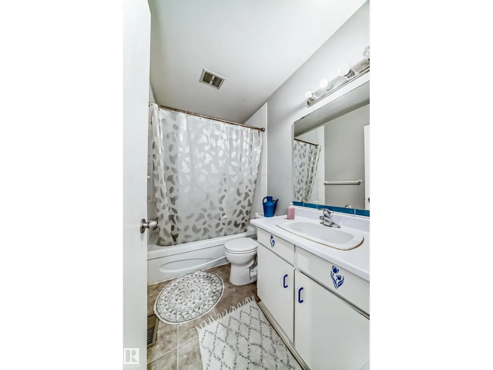 2343 139 AV NW