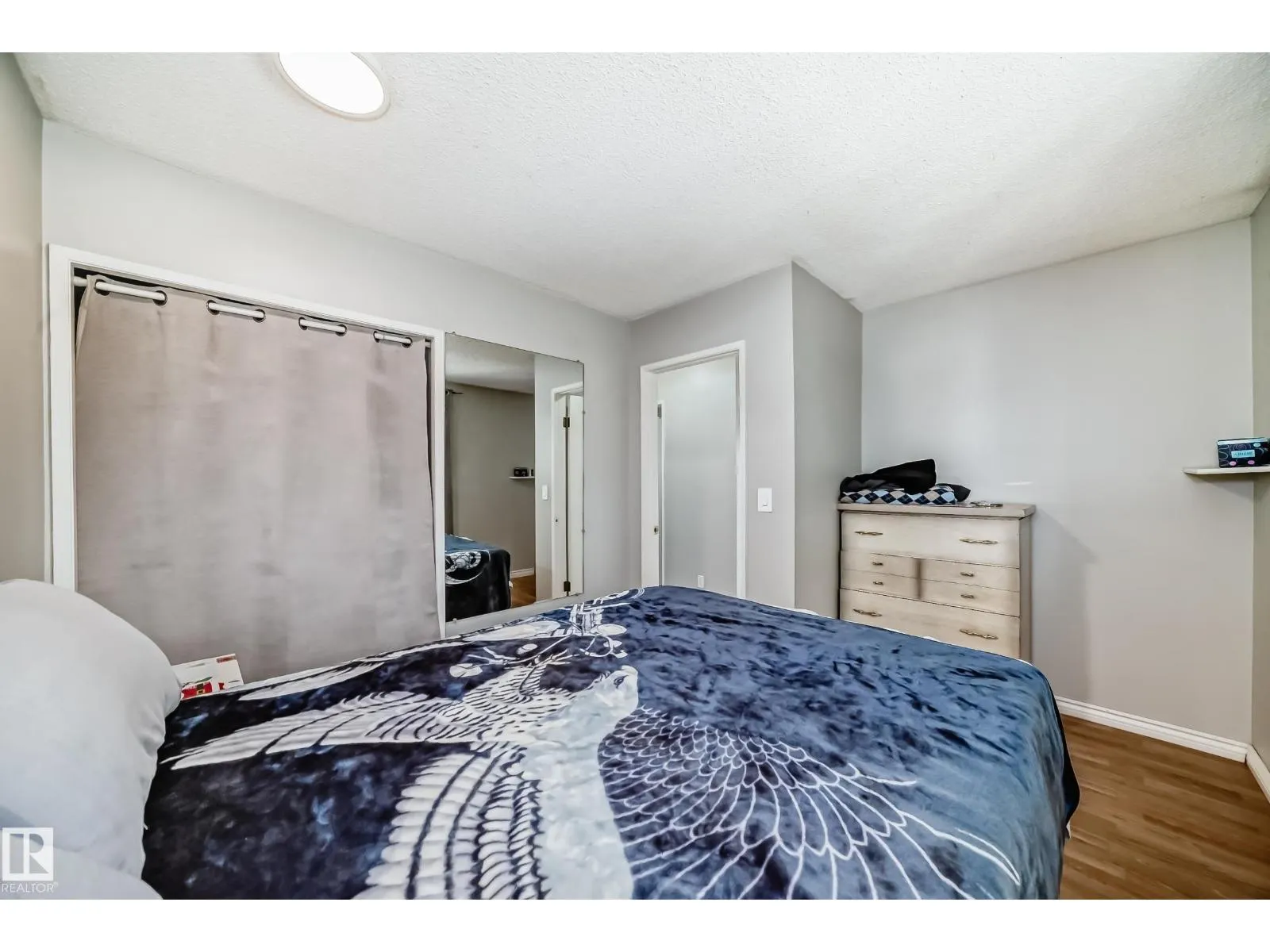 2343 139 AV NW
