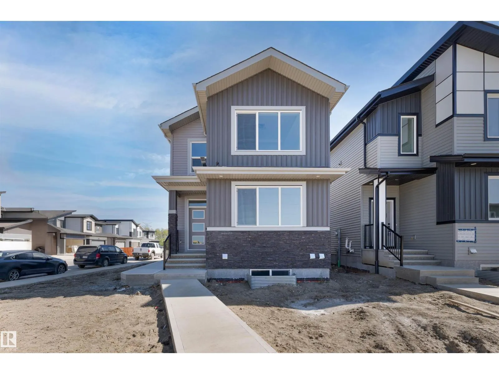 111 25 ST SW SW