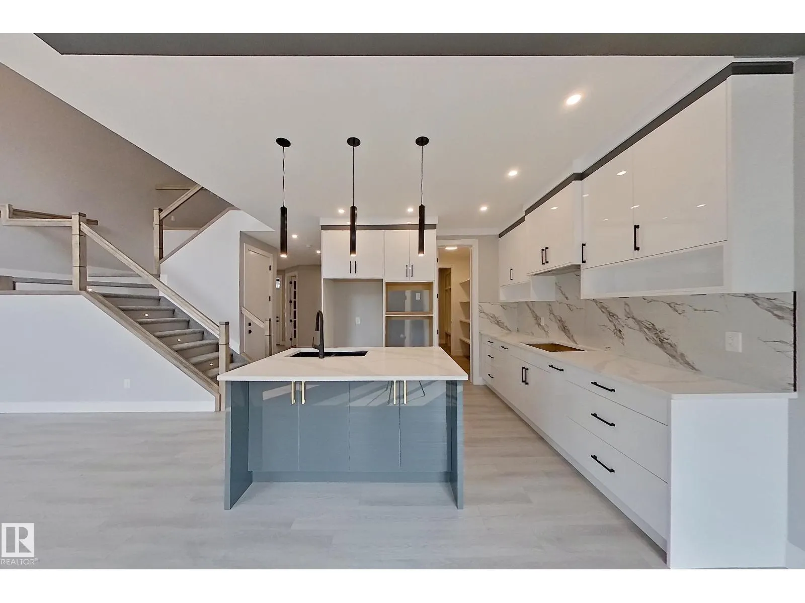 61 Blackbird Bend