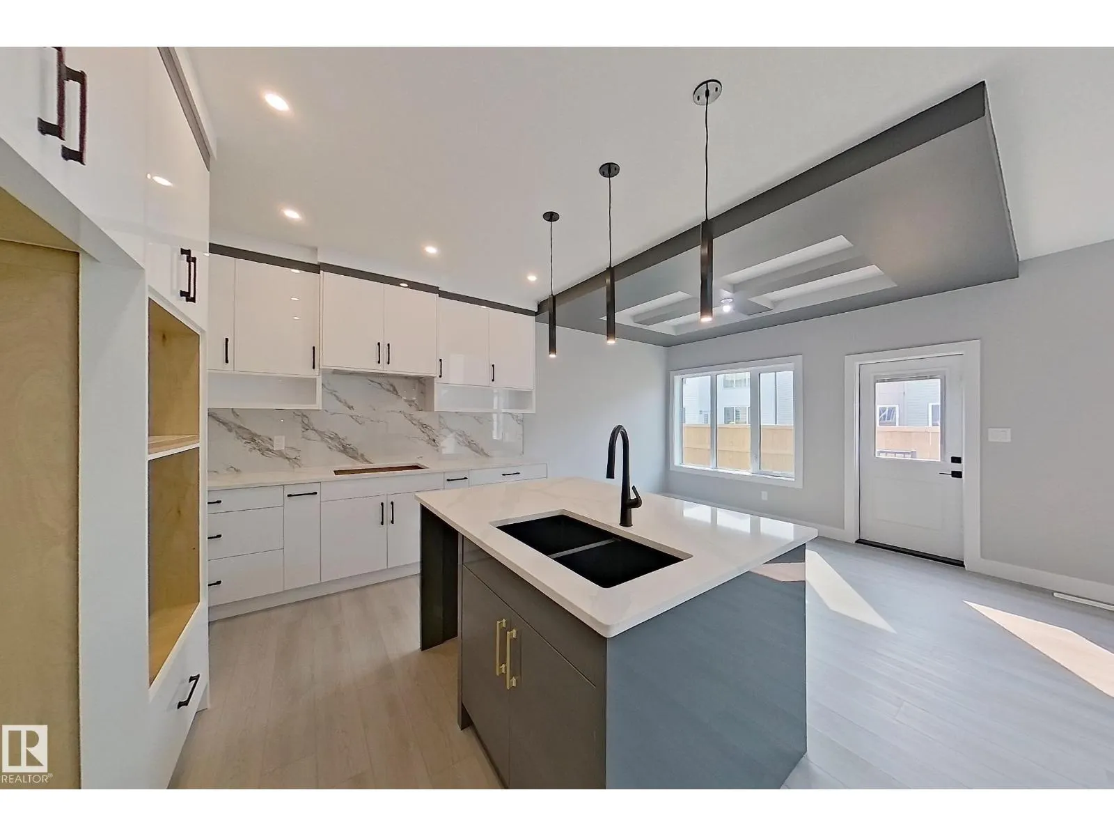 61 Blackbird Bend