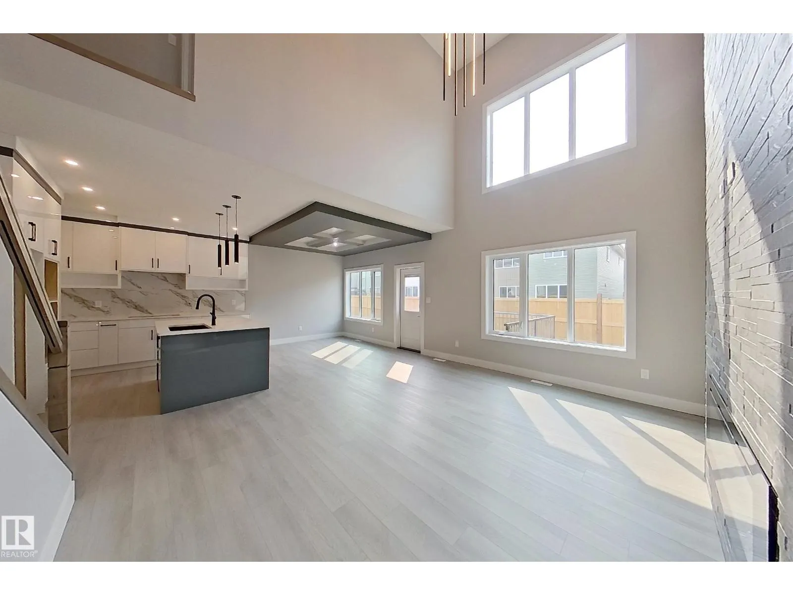 61 Blackbird Bend