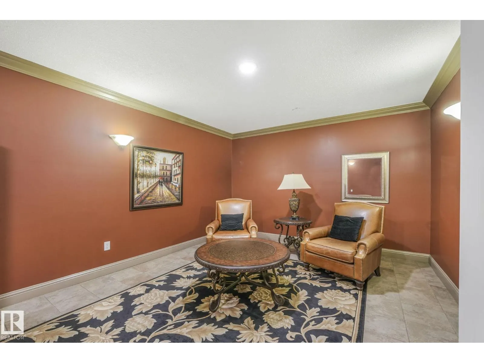 #232 1406 HODGSON WY NW