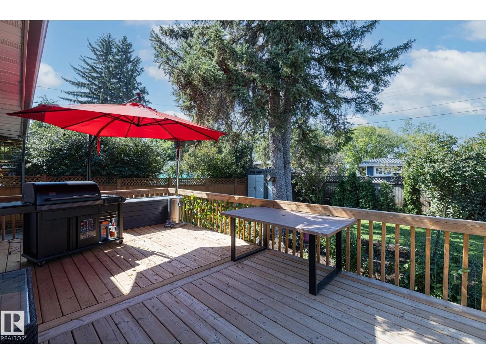 13 GRANTHAM PL