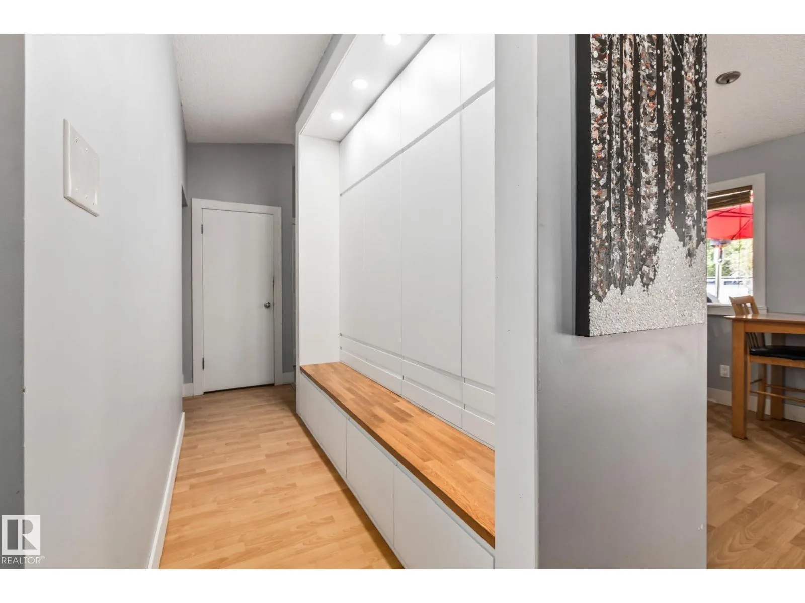 13 GRANTHAM PL
