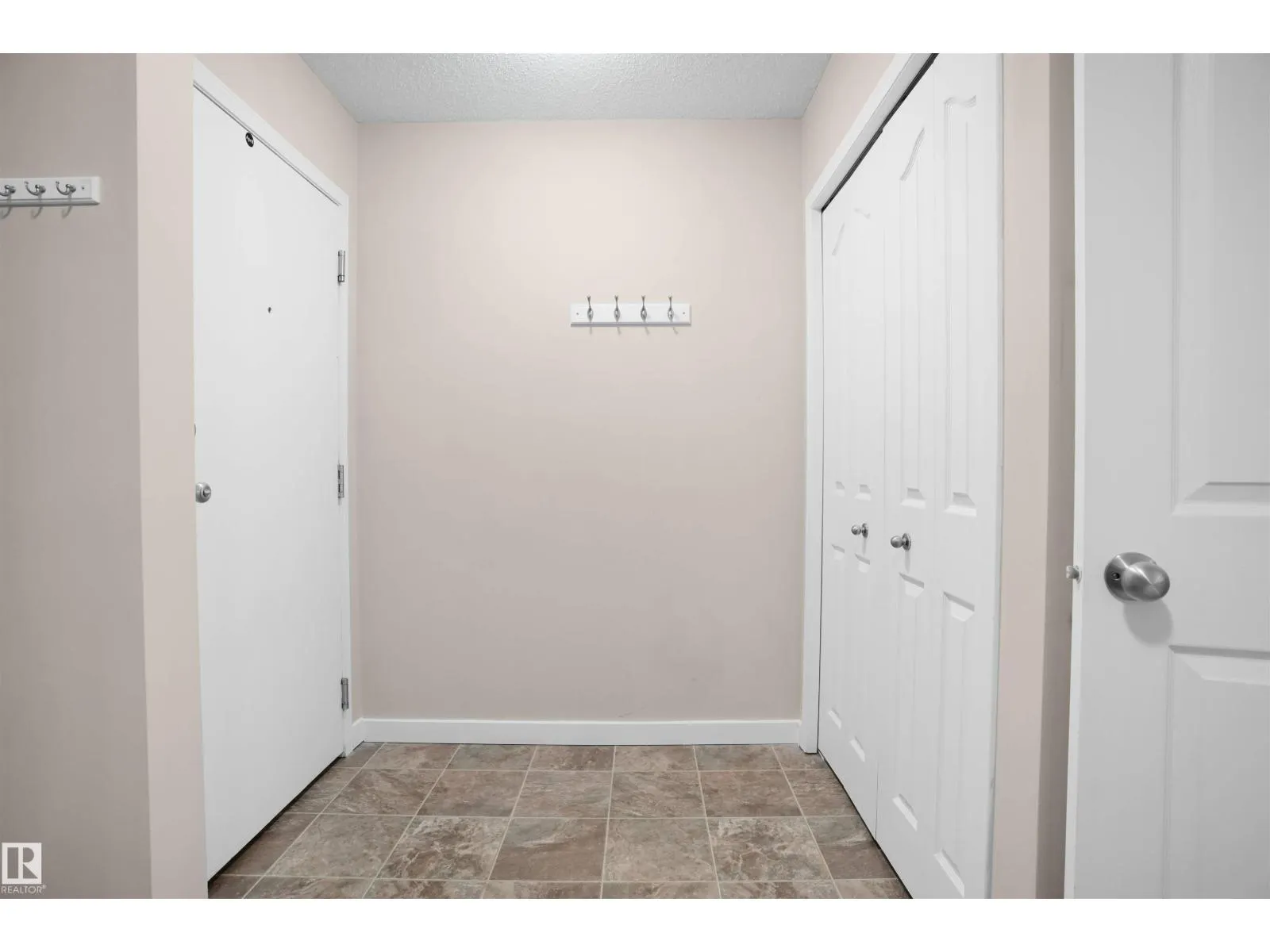 #118 530 WATT BV SW