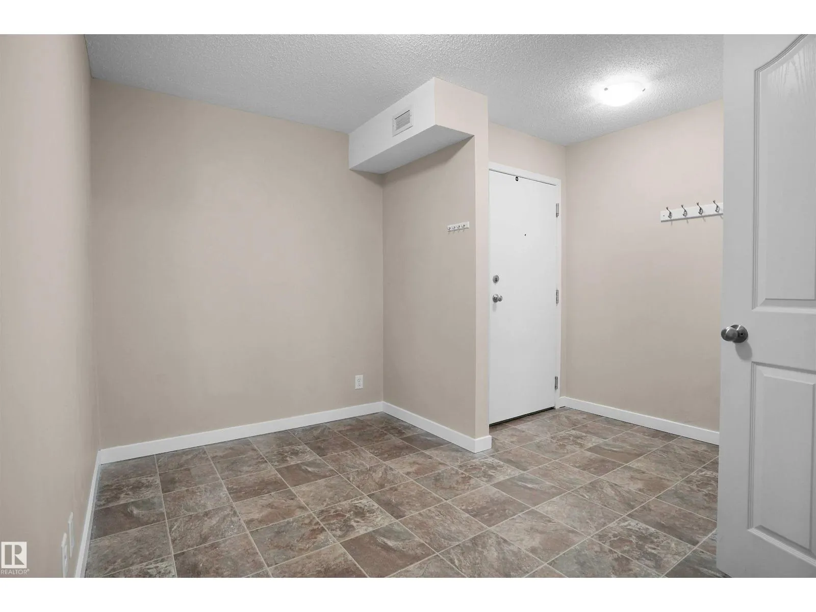 #118 530 WATT BV SW