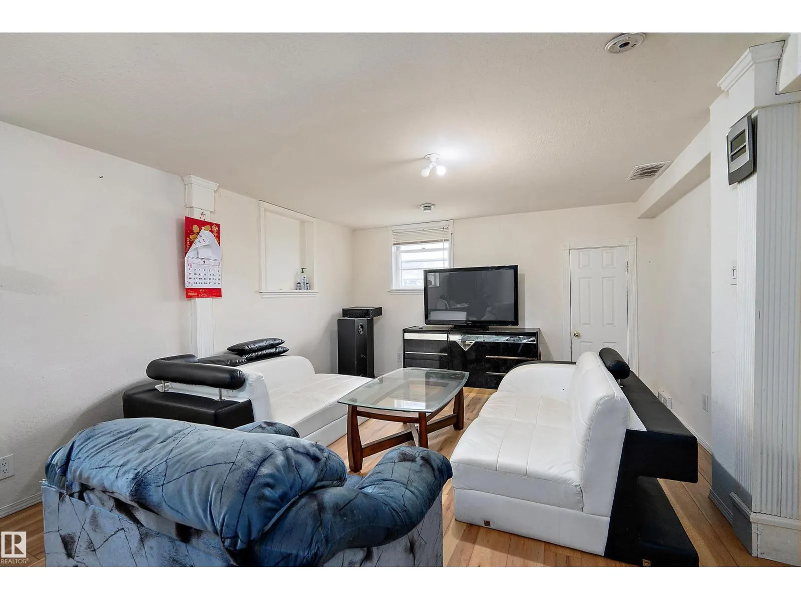 10913 97 ST NW