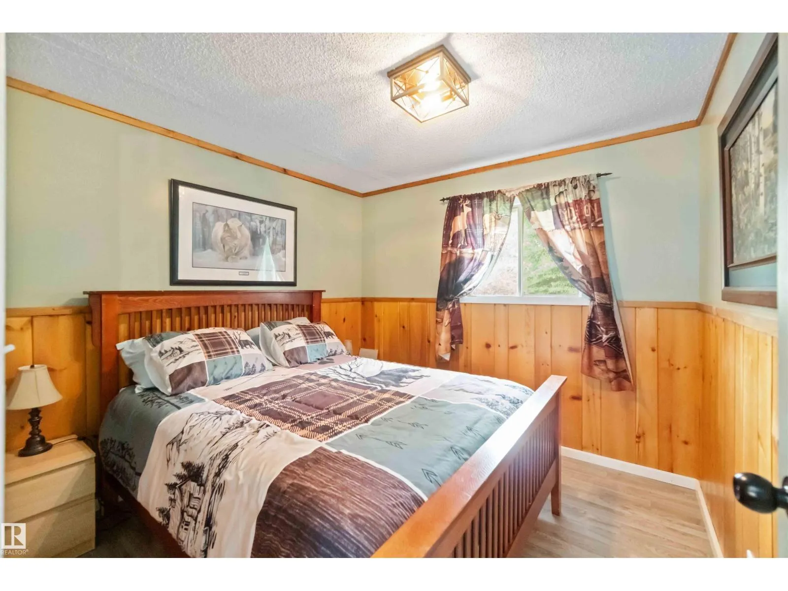 #667 60331 RANGE ROAD 124