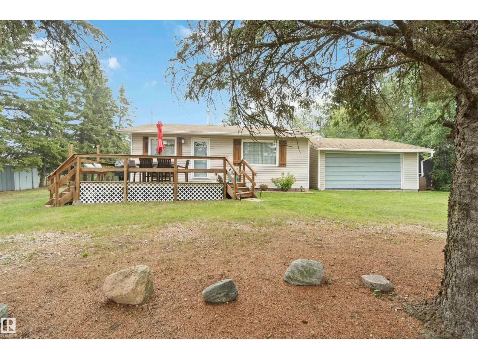 #667 60331 RANGE ROAD 124
