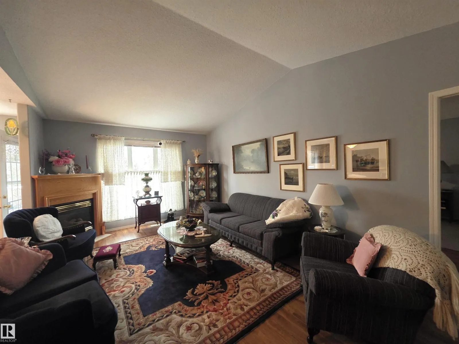208 RAVINE VI