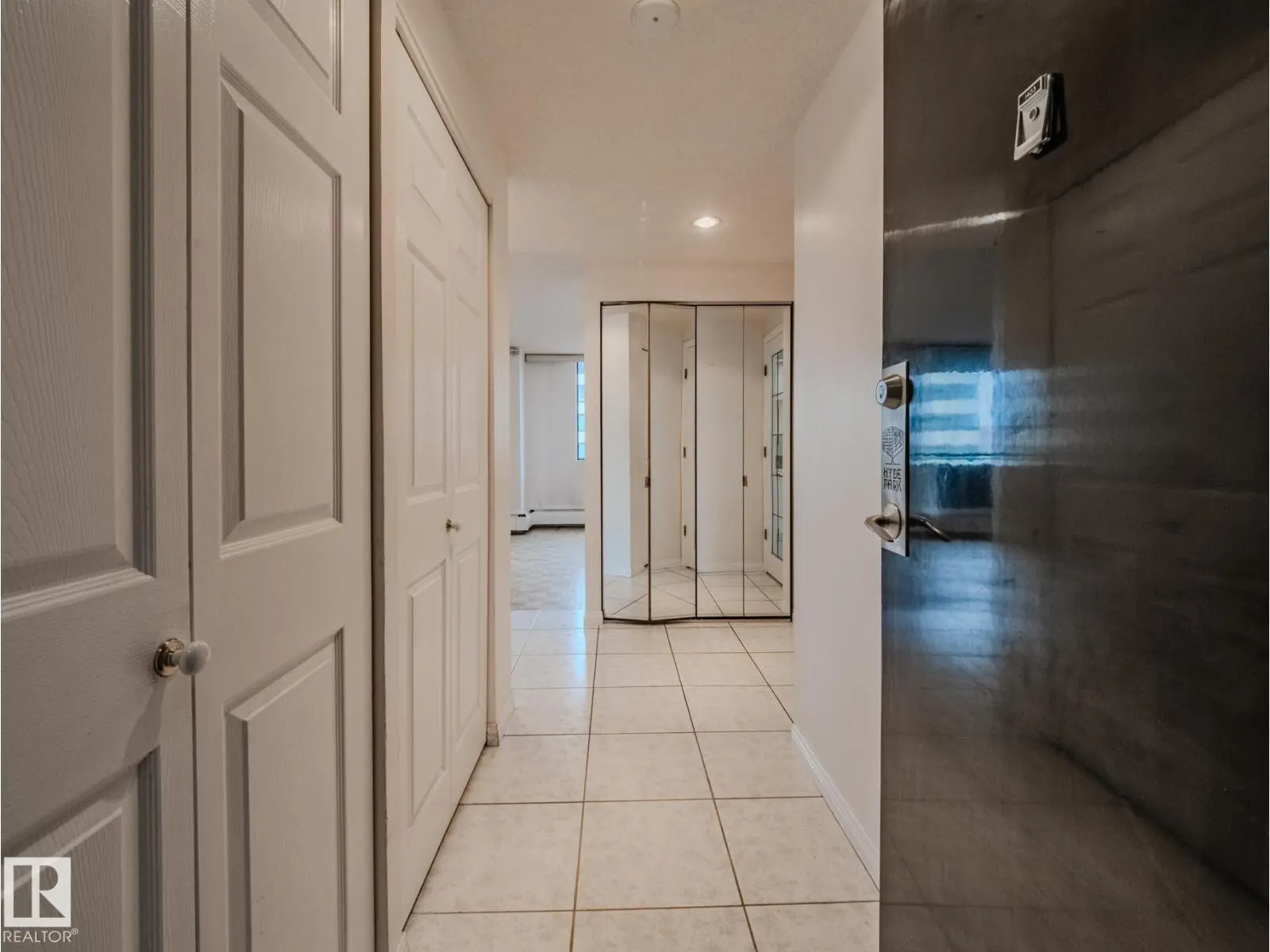 #1403 10160 115 ST NW