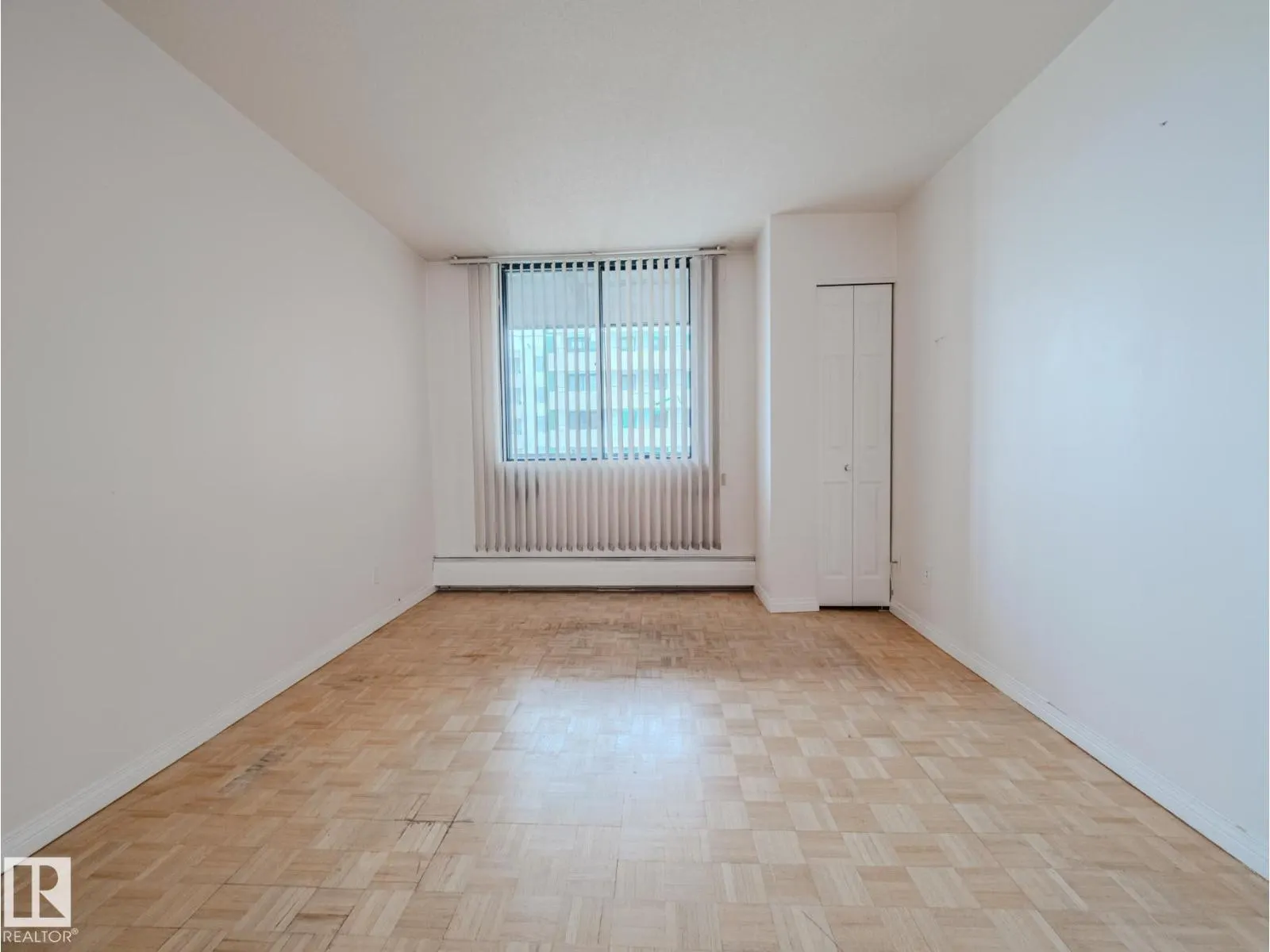 #1403 10160 115 ST NW