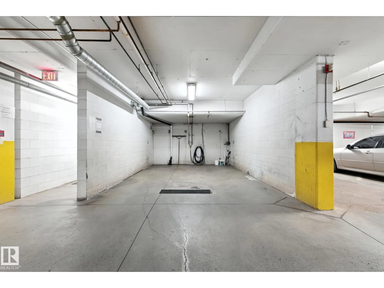 #205 13450 114 AV NW