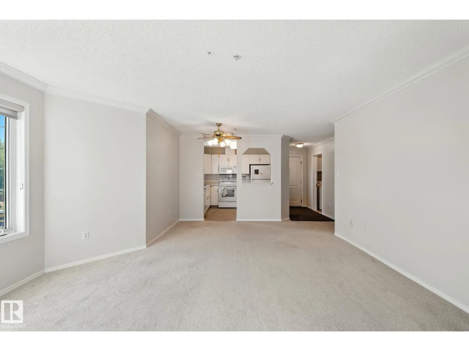 #205 13450 114 AV NW