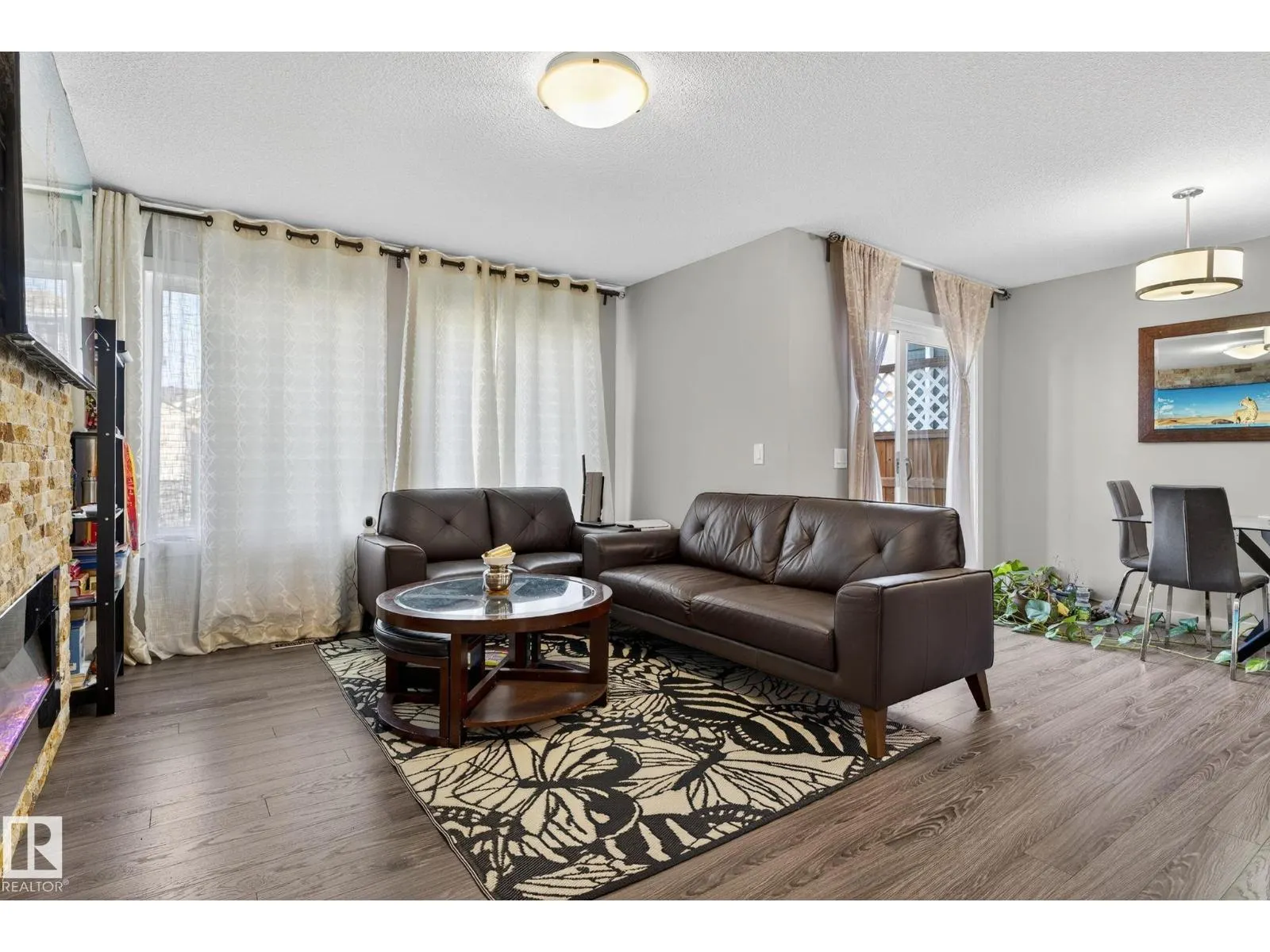 1628 167 ST SW