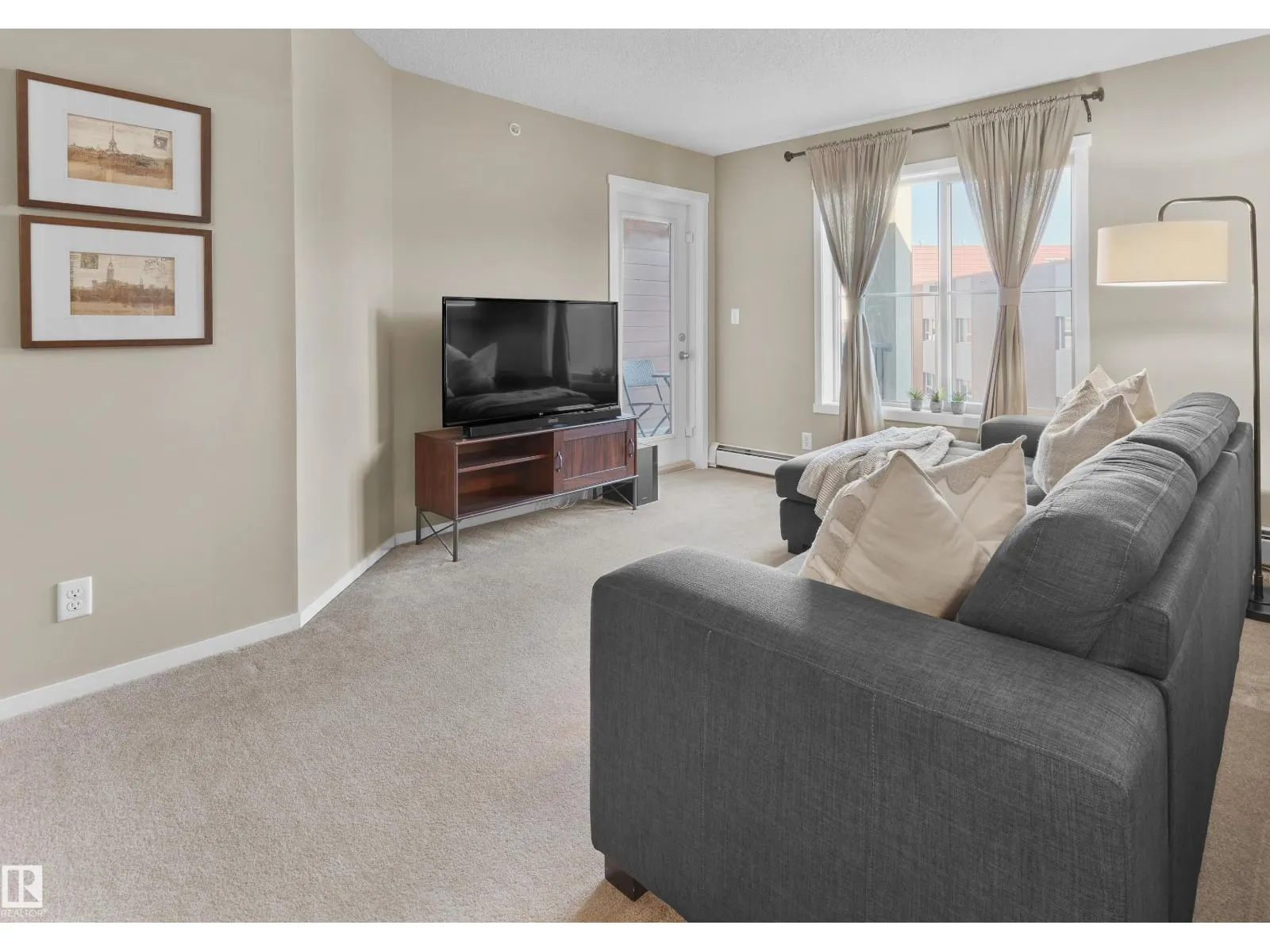 #407 5816 MULLEN PL NW