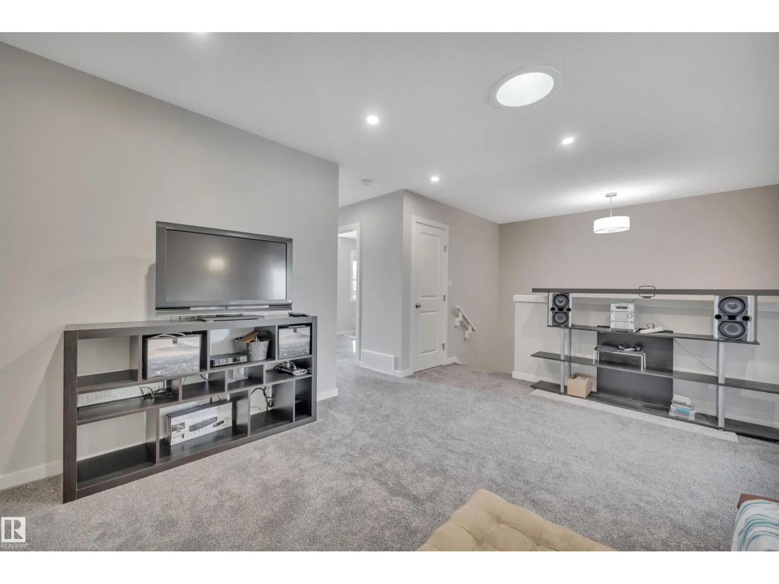 157 Larch CR