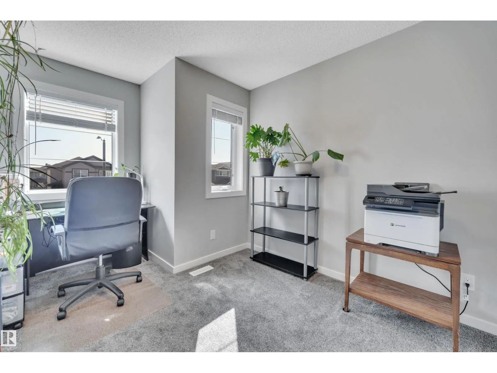 157 Larch CR