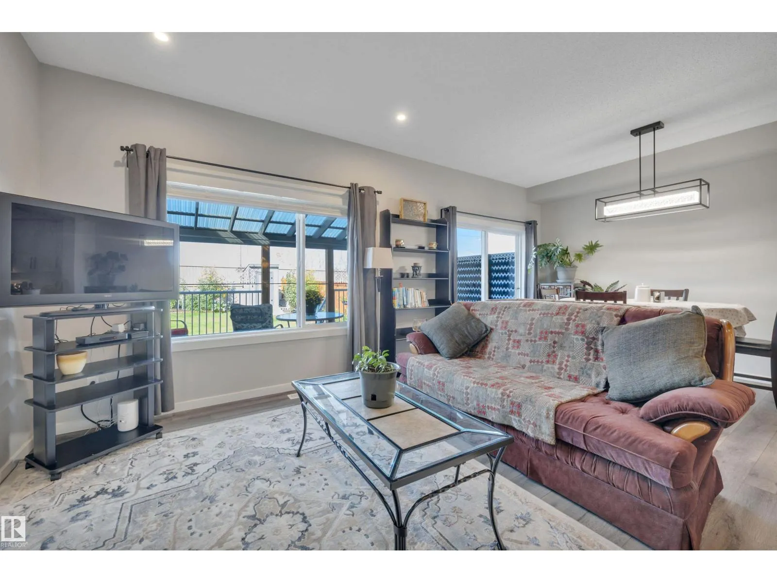 157 Larch CR