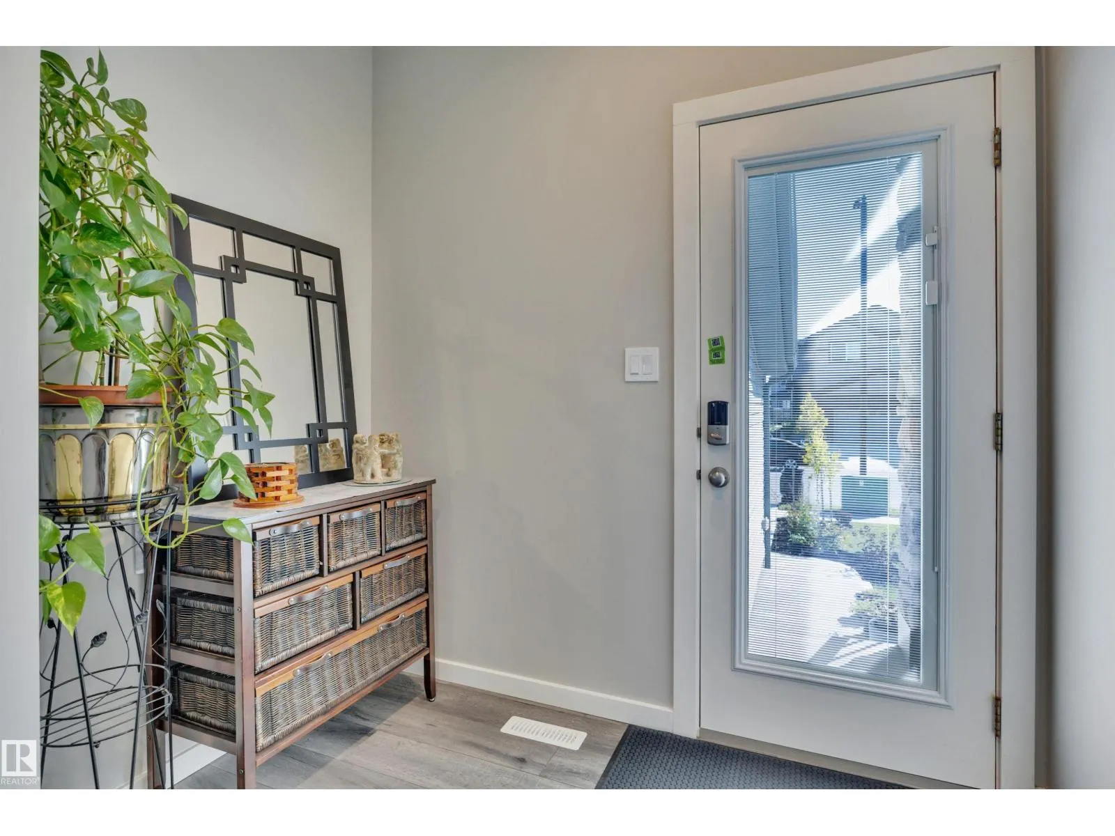 157 Larch CR