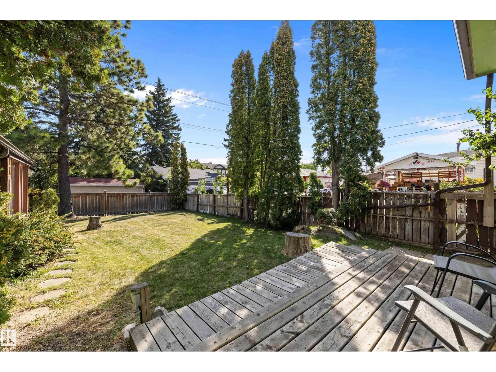9911 149 ST NW