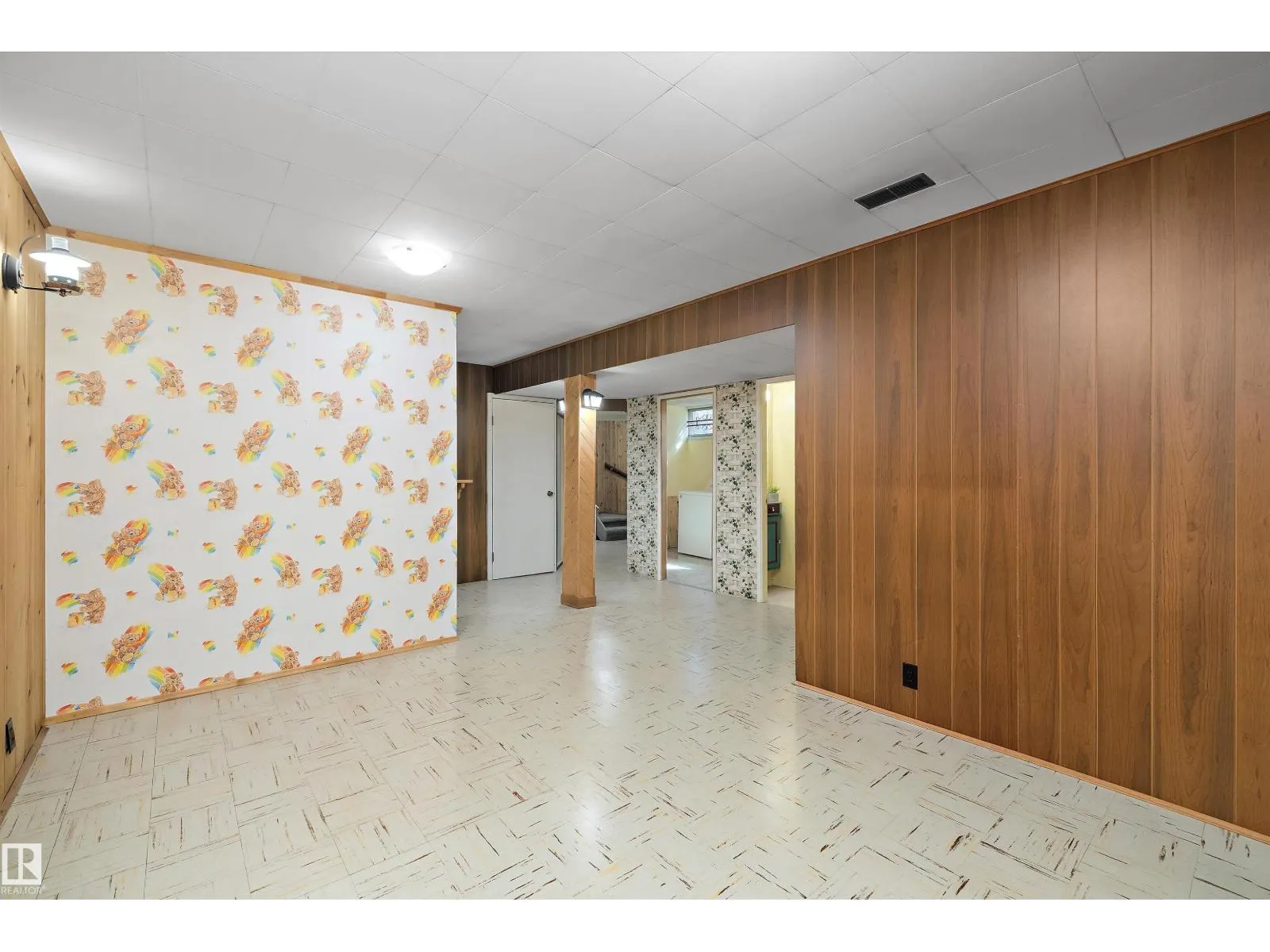 9911 149 ST NW