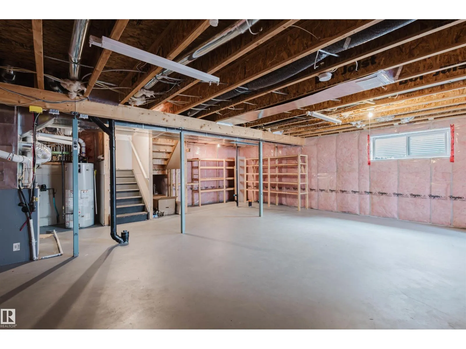 11321 13A AV SW