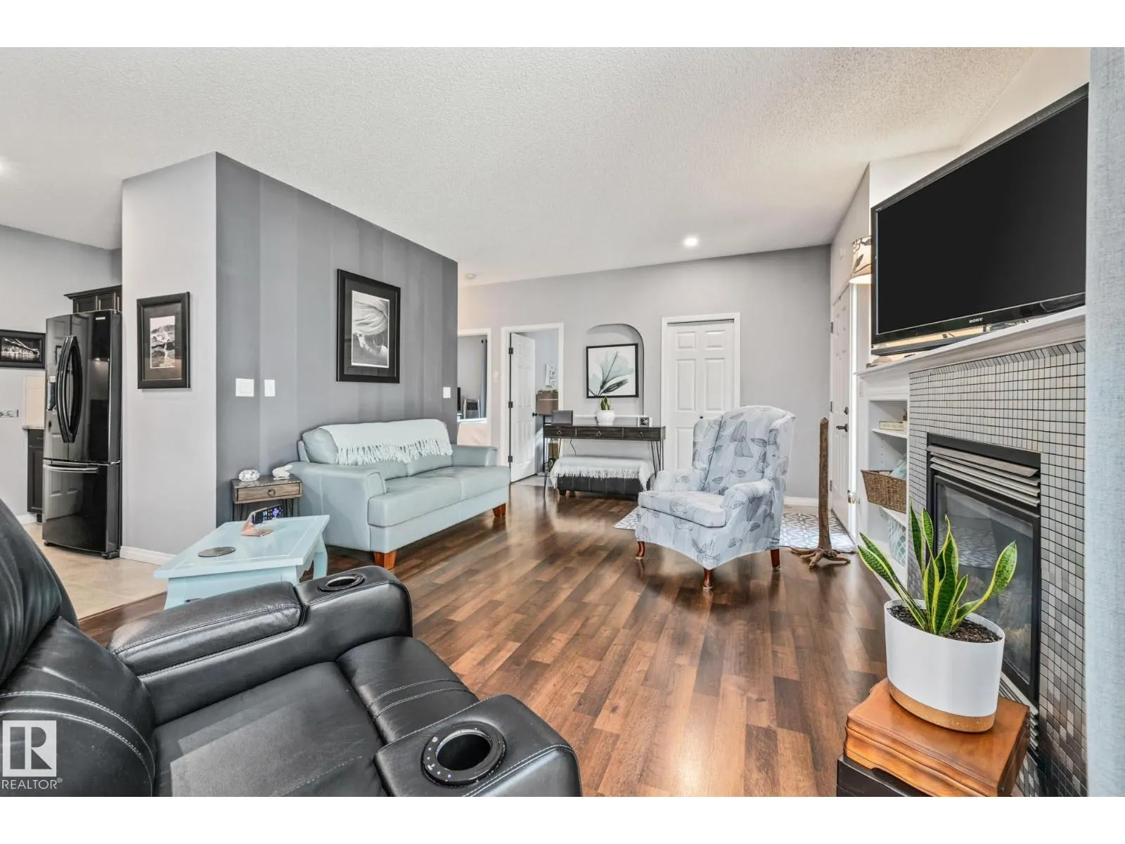 #34 30 OAK VISTA DR