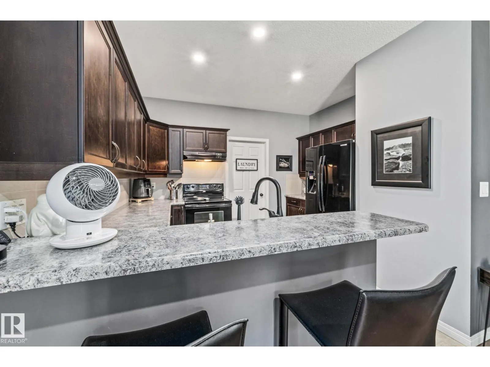 #34 30 OAK VISTA DR