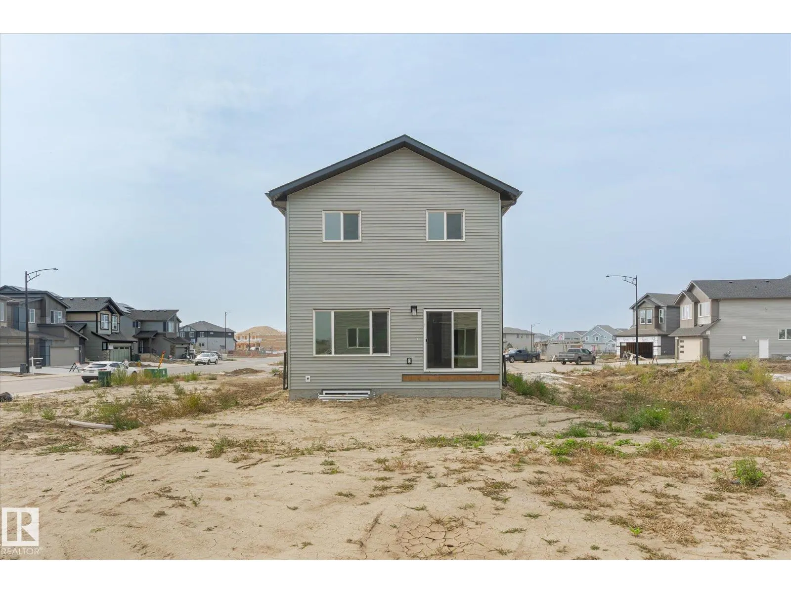 22372 89 AV NW