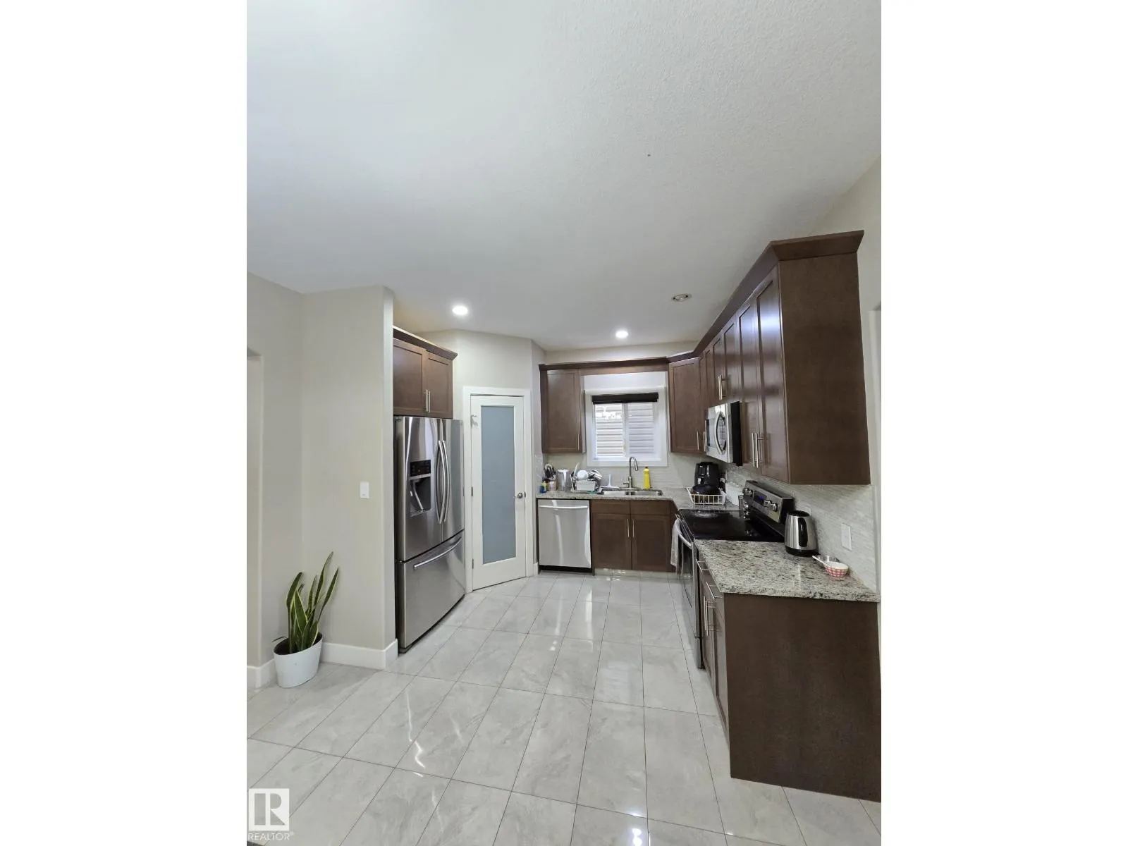 15117 31 ST NW