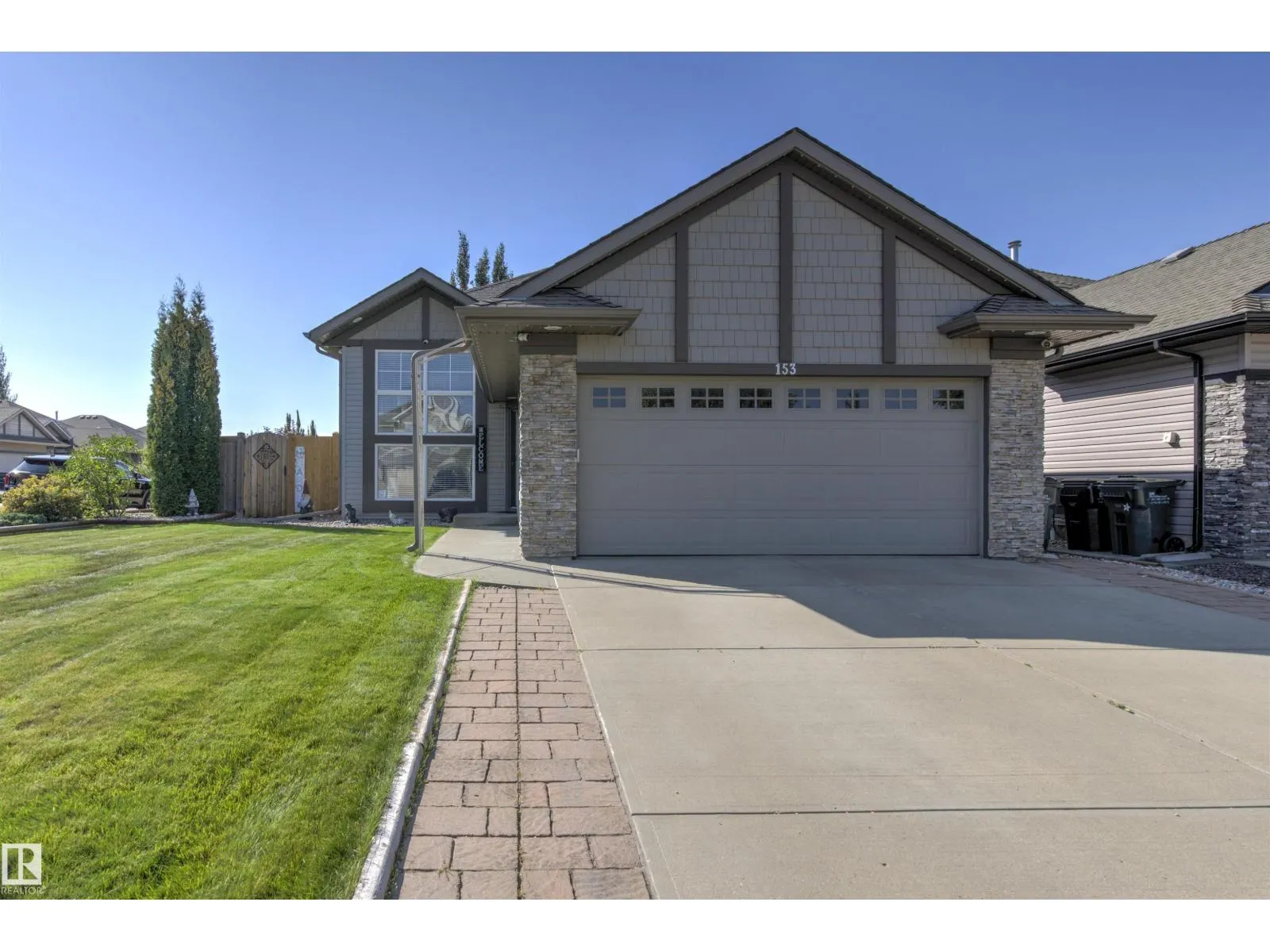 153 Ridgeland CR