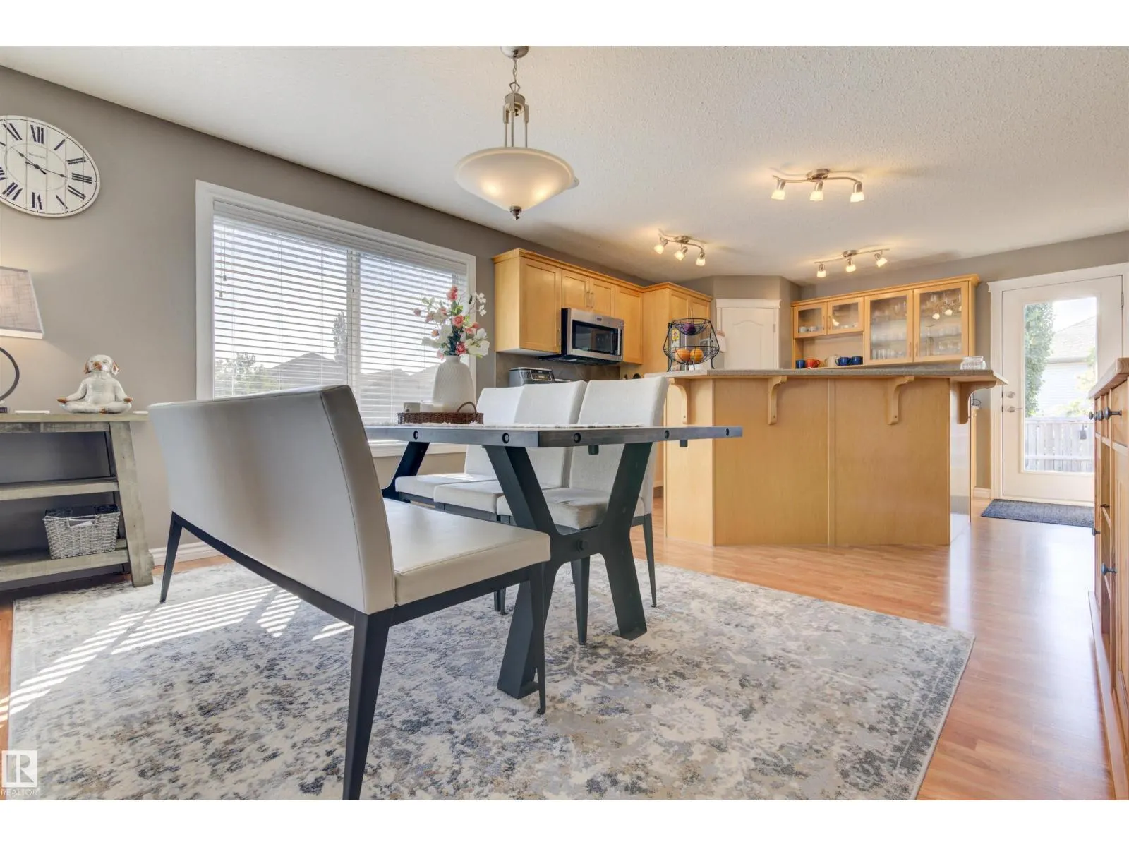 153 Ridgeland CR