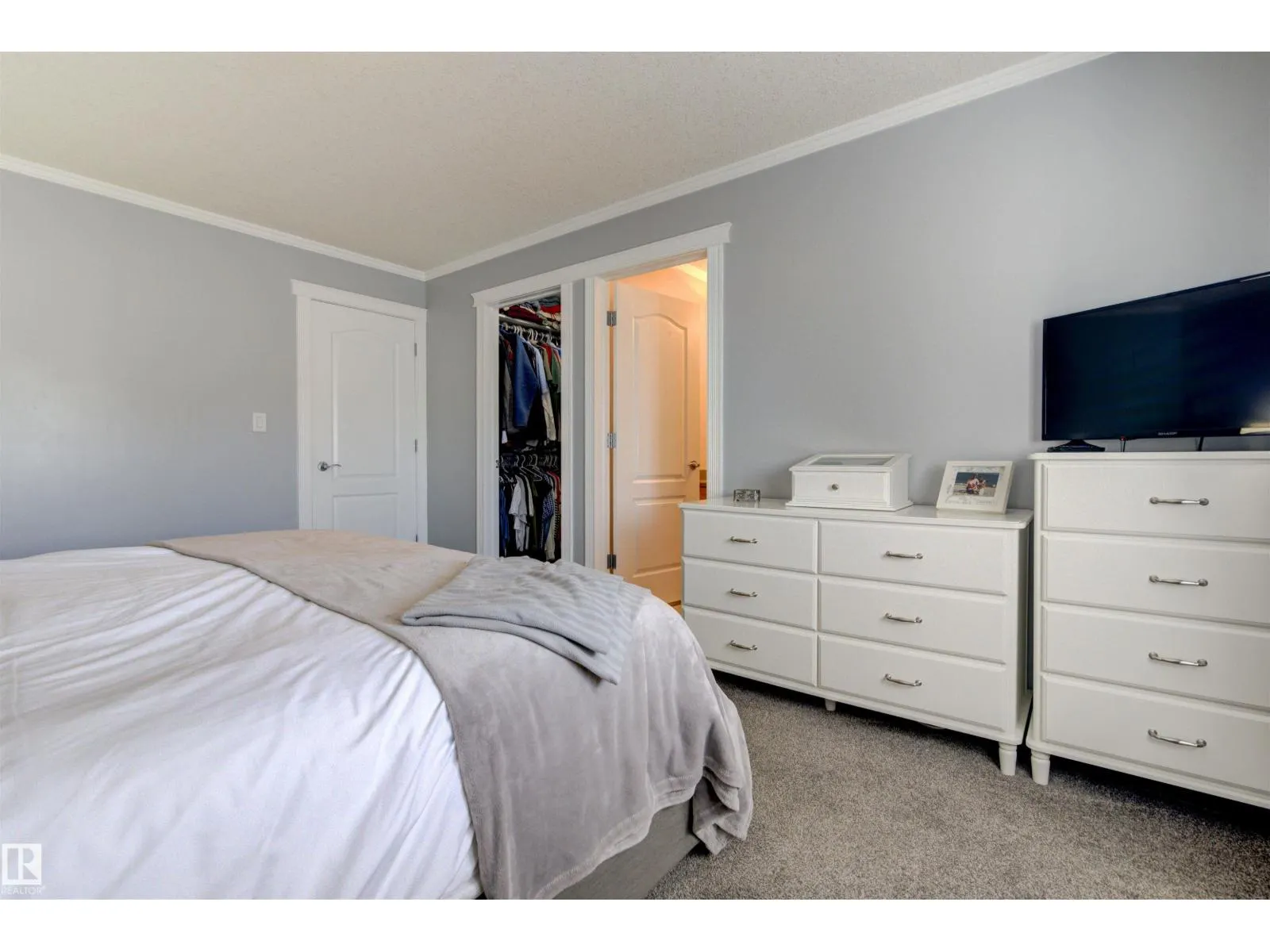 153 Ridgeland CR
