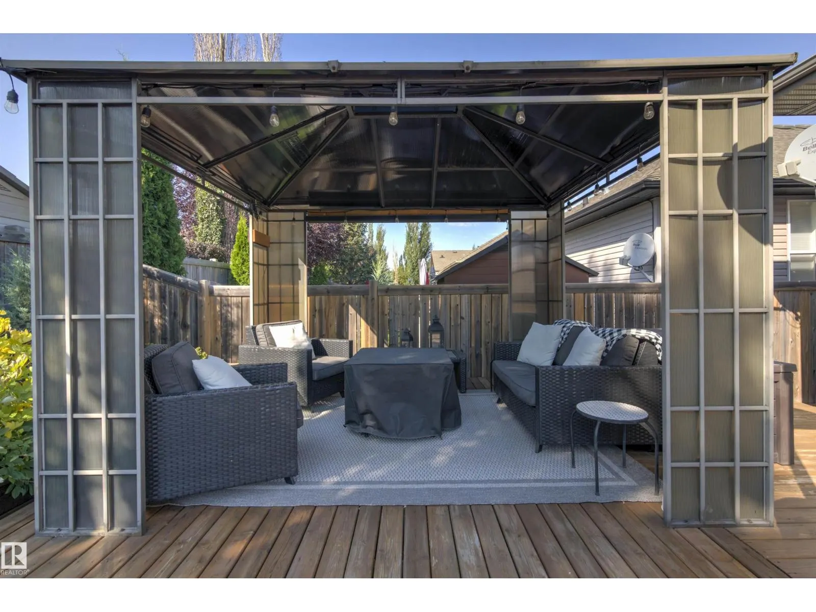 153 Ridgeland CR