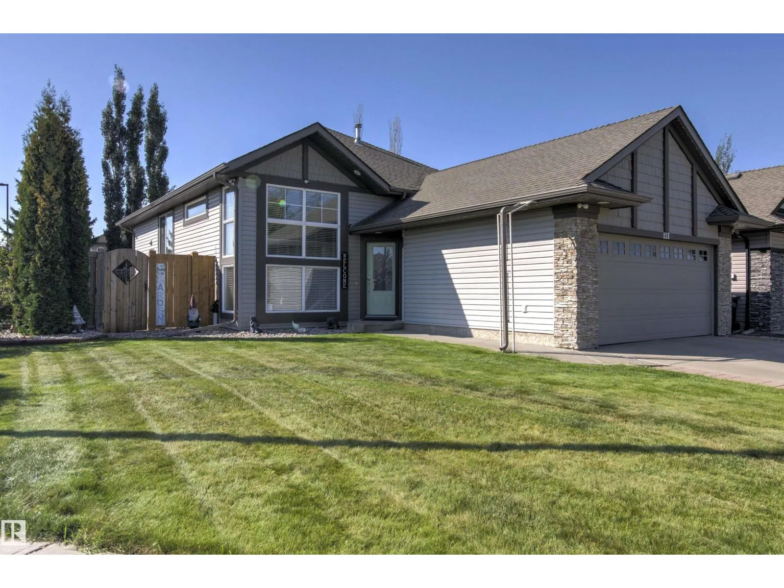 153 Ridgeland CR