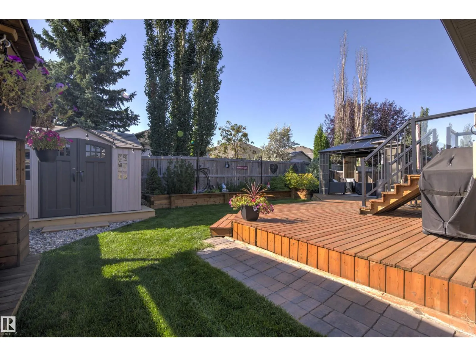 153 Ridgeland CR