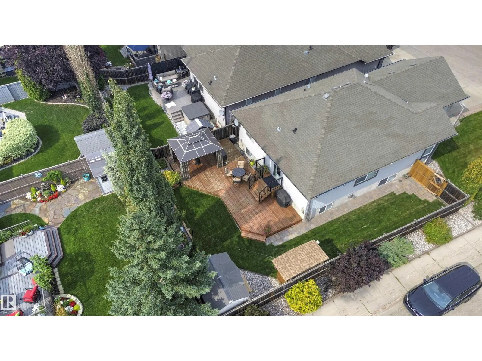 153 Ridgeland CR