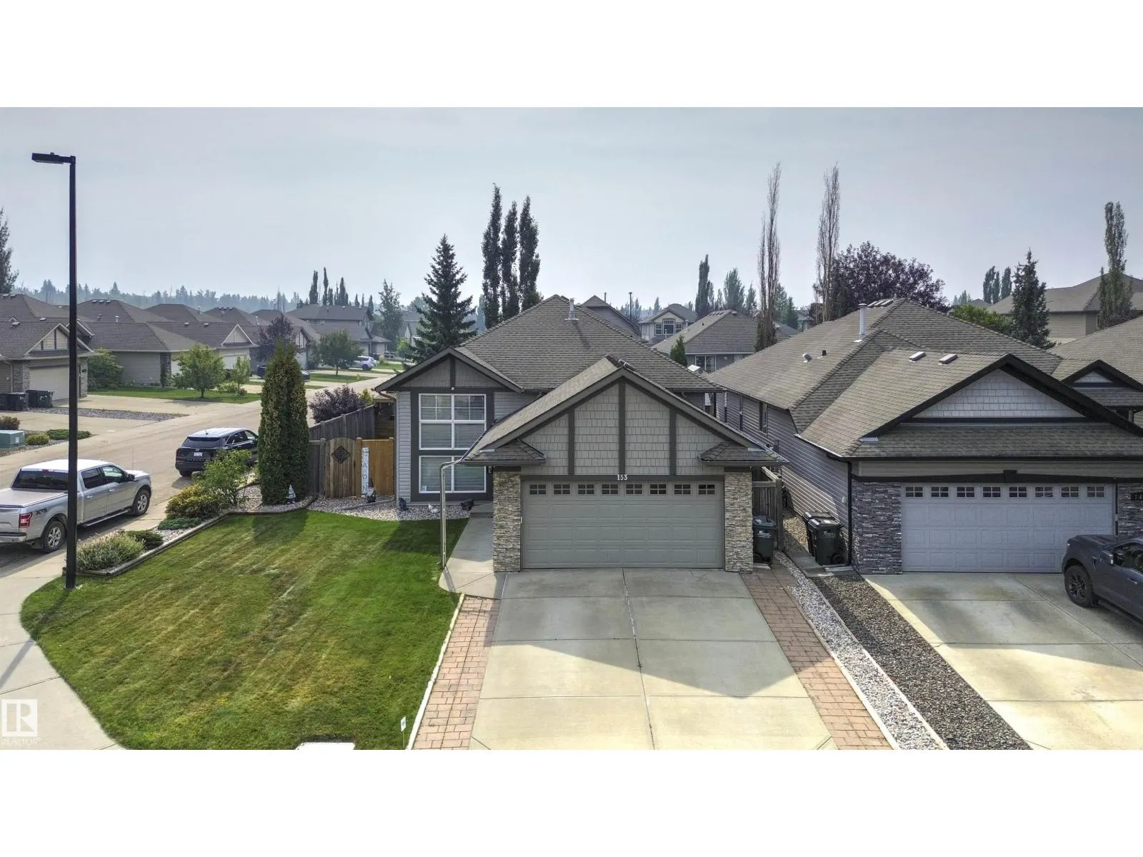 153 Ridgeland CR