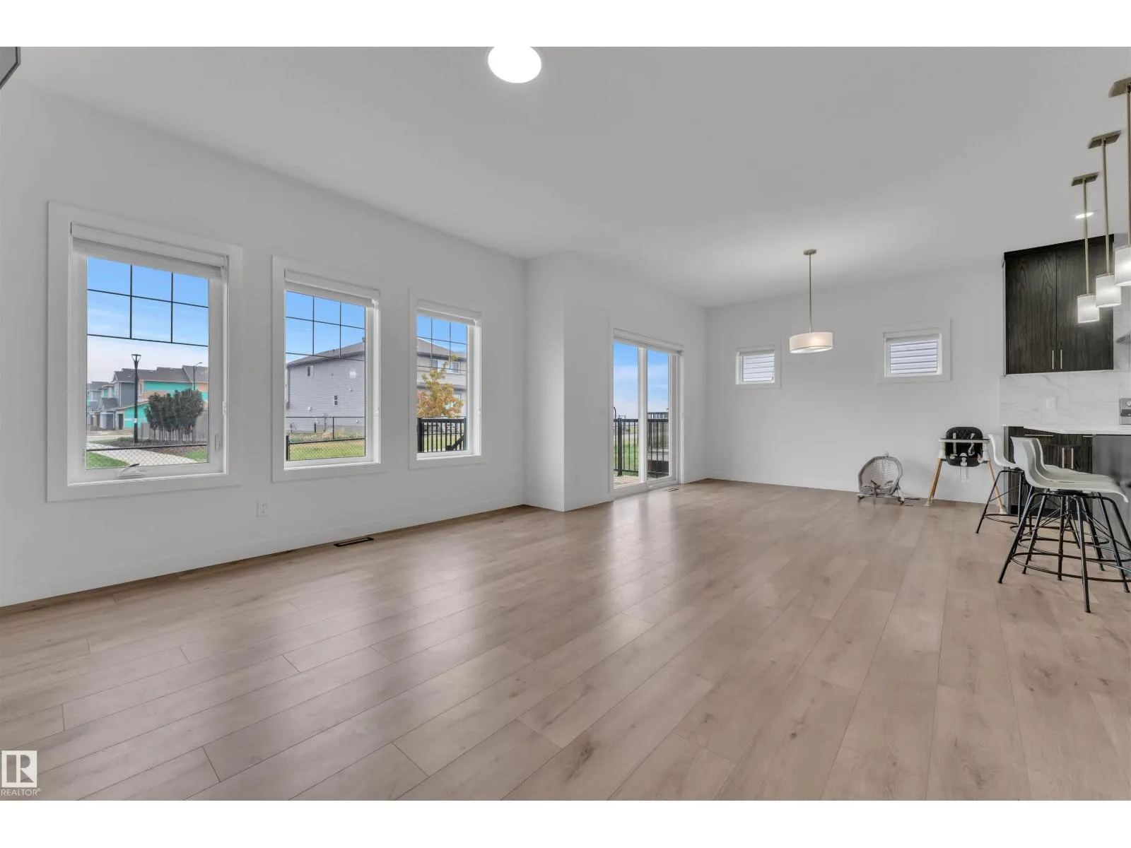 17711 73 ST NW