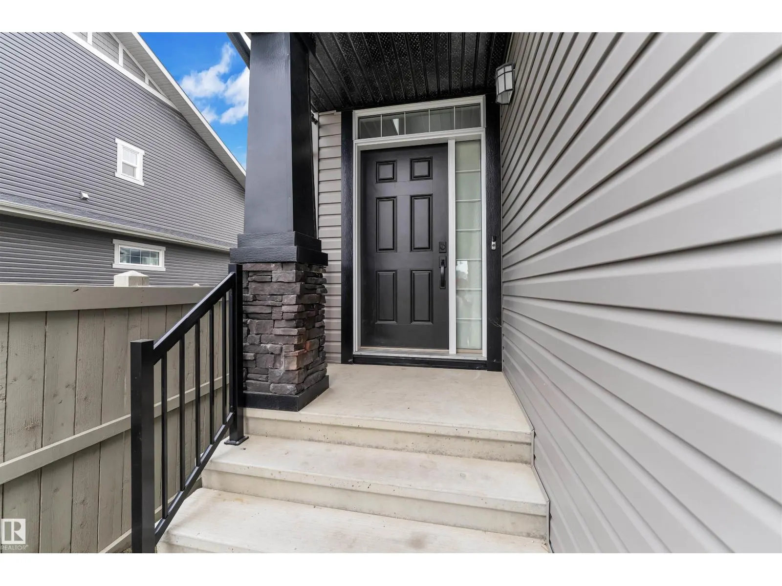 17711 73 ST NW