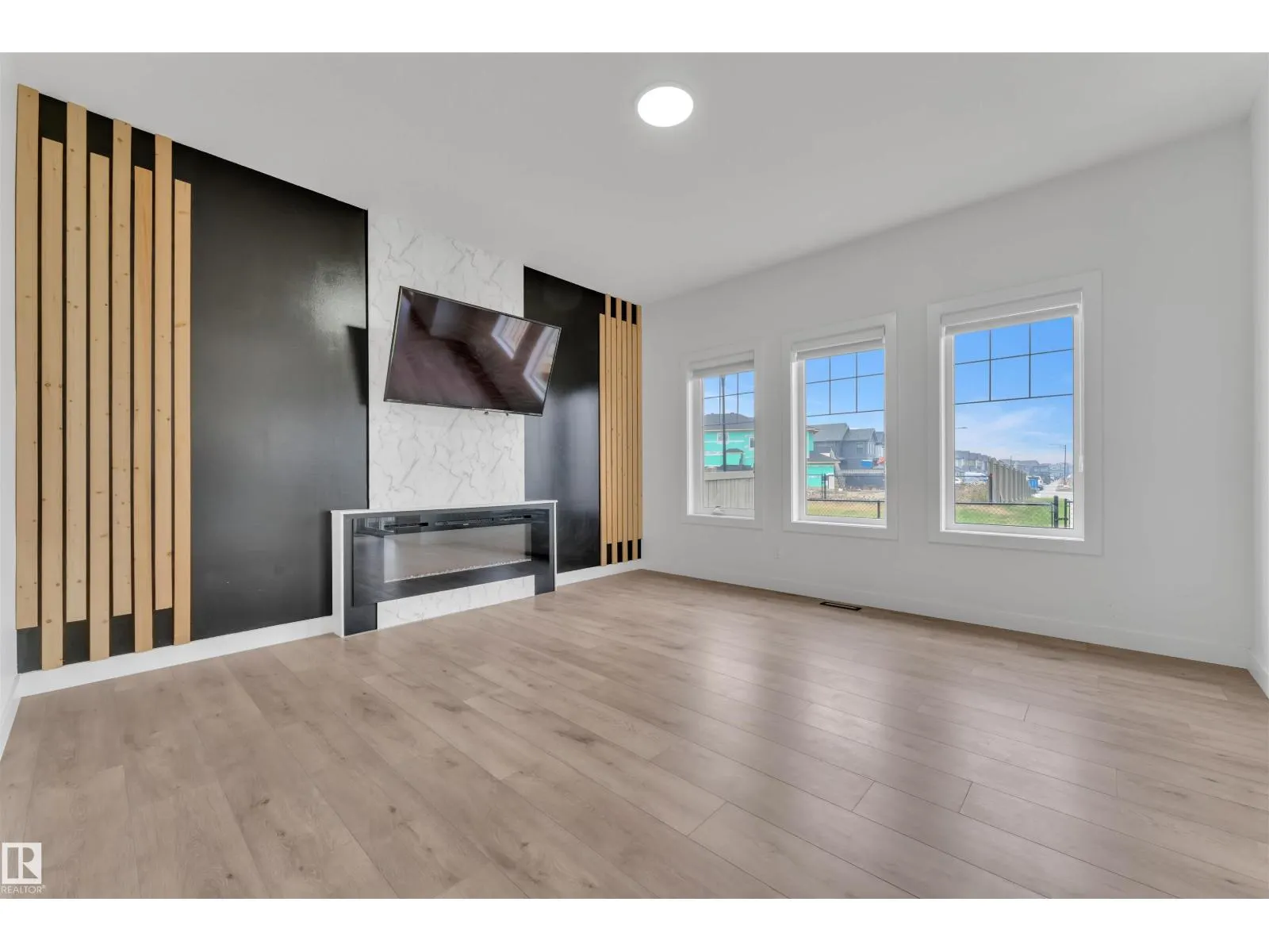 17711 73 ST NW
