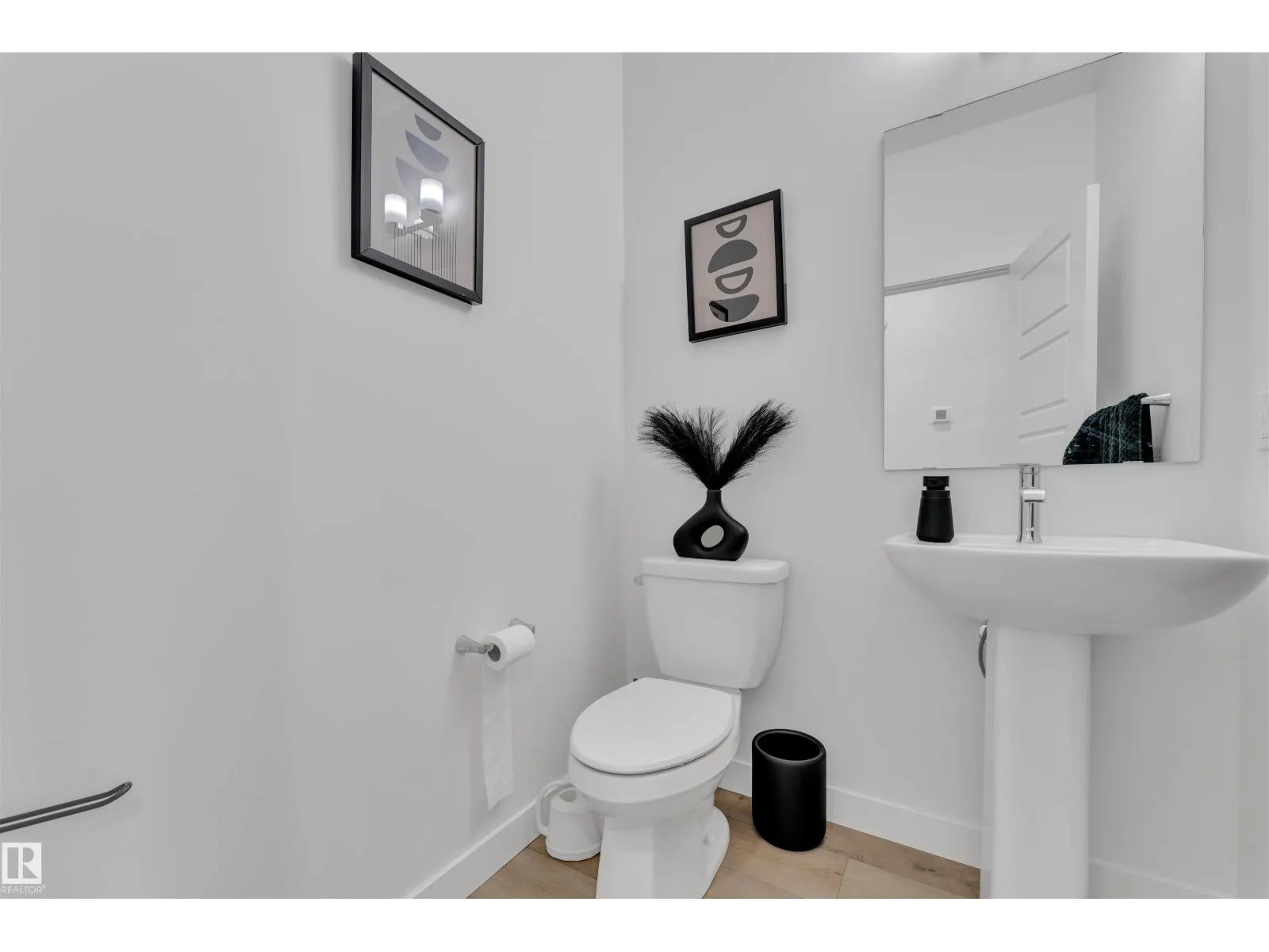 17711 73 ST NW