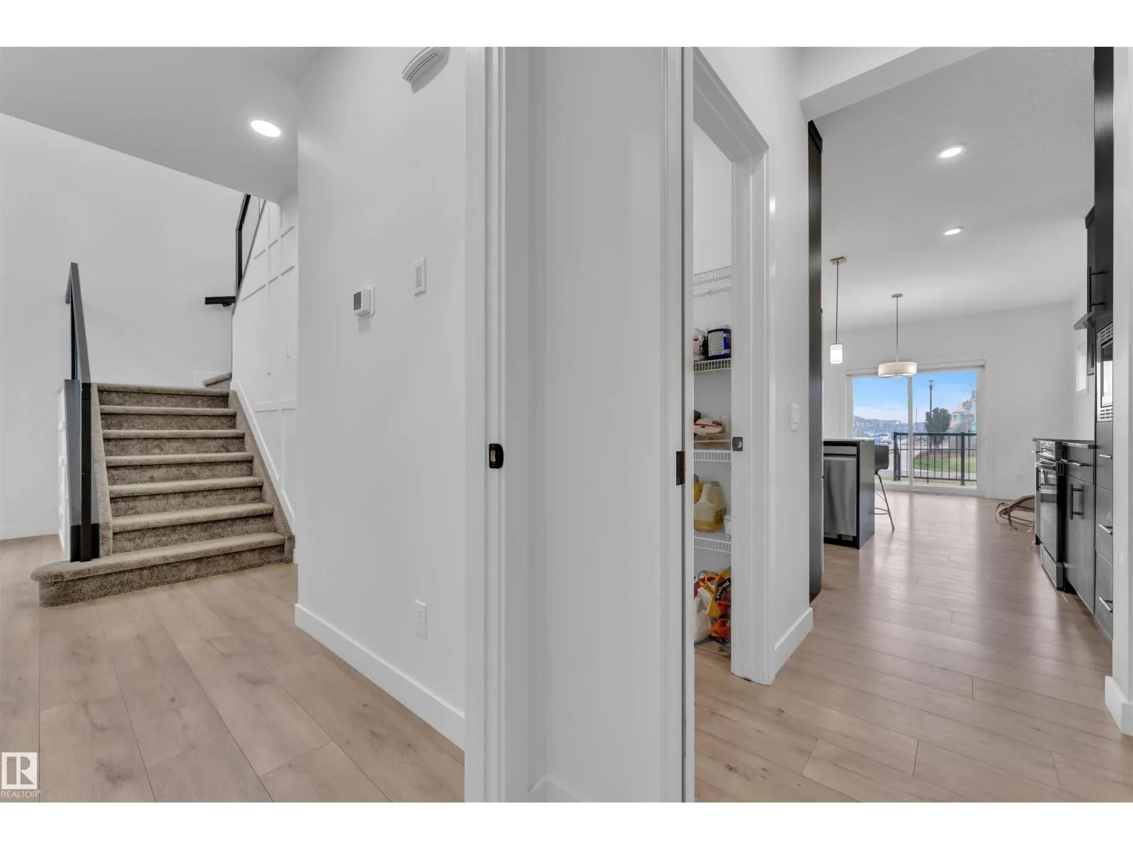 17711 73 ST NW