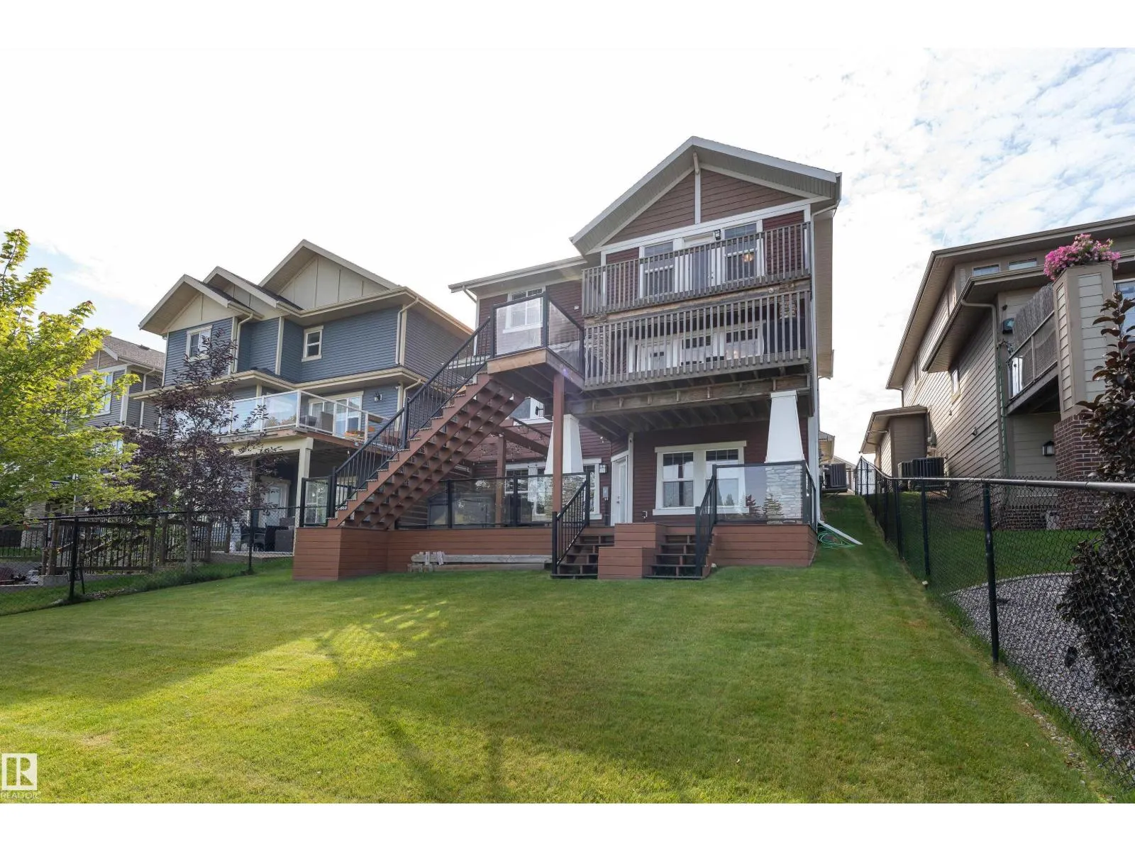 5414 BONAVENTURE AV NW