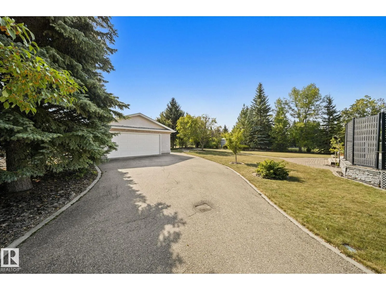 #66 53302 RGE ROAD 261