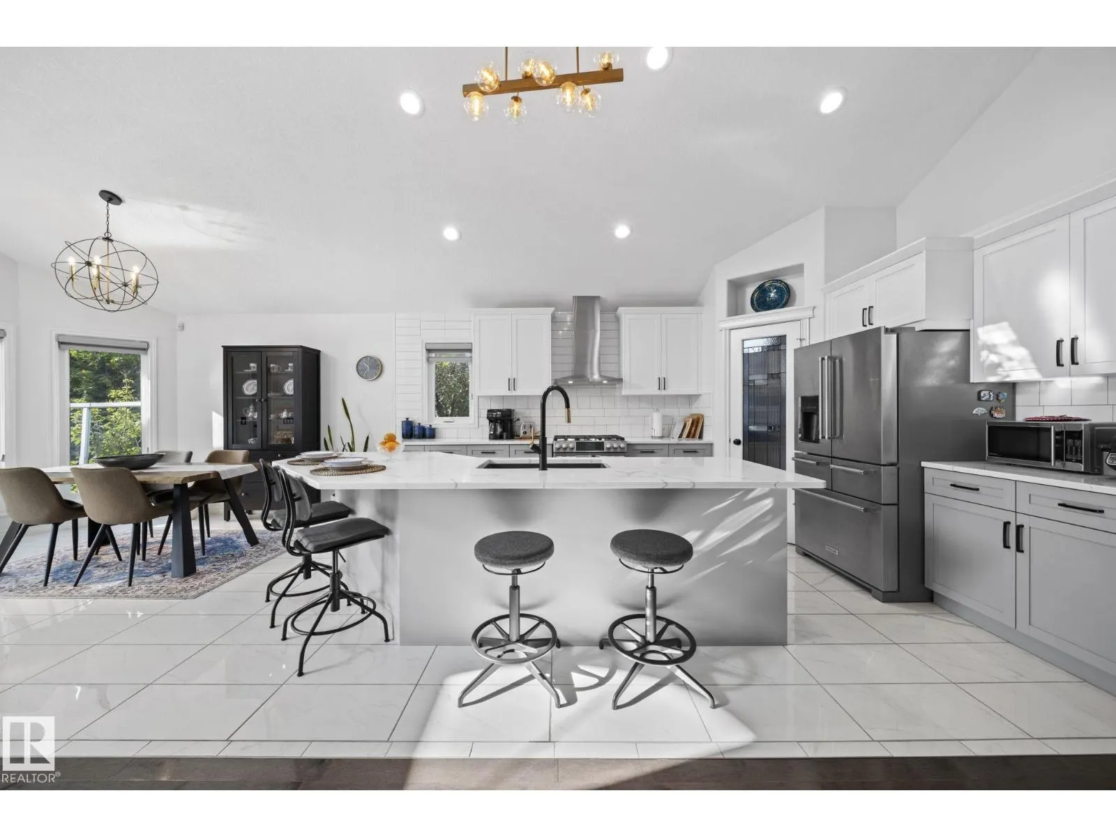 #66 53302 RGE ROAD 261