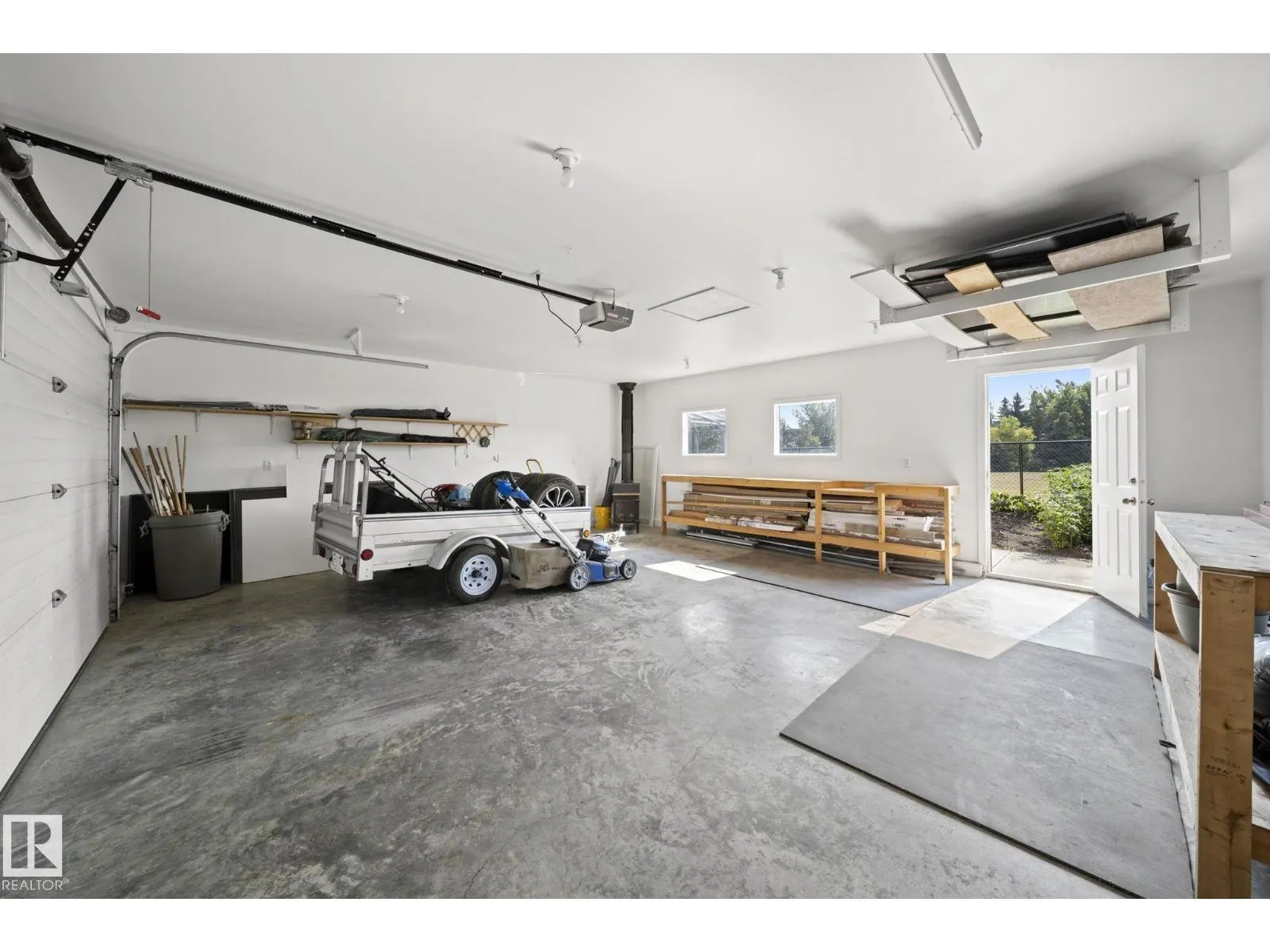 #66 53302 RGE ROAD 261